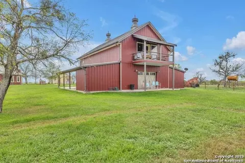 Other - 16547 E Gable Rd, Saint Hedwig, TX 78152 photo 7 of 20