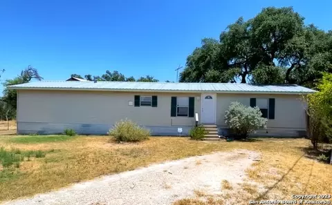 568 Orbit Dr, Canyon Lake, TX 78133