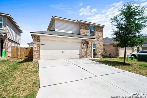 15218 Walcott Rdg, Von Ormy, TX 78073 photo 1