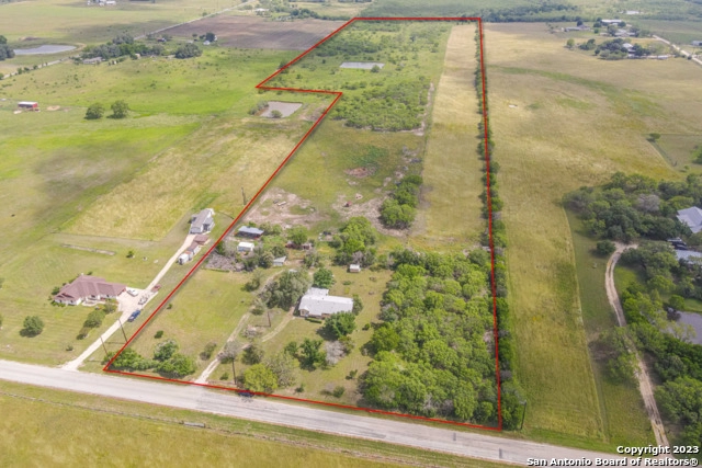 320 N Graytown Rd  