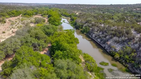 491 Kc 276, Junction, TX 76849 photo 3