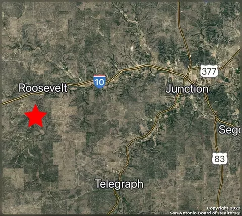 491 Kc 276, Junction, TX 76849 photo 2