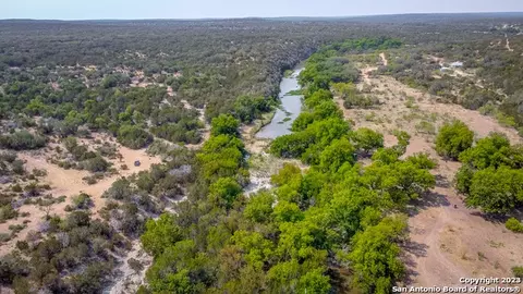 491 Kc 276, Junction, TX 76849 photo 6