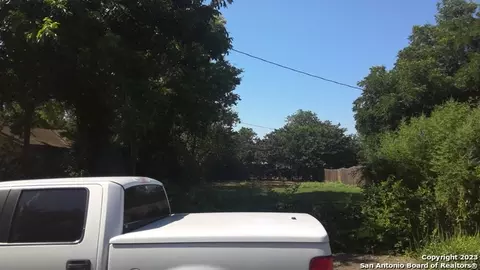 112 Del Valle Aly, San Antonio, TX 78207