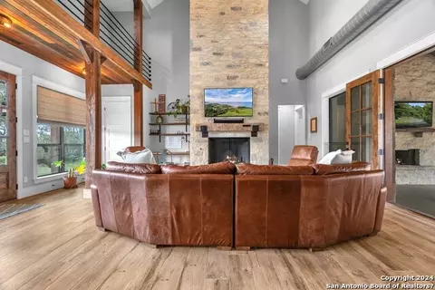 350 Rodeo Dr, Spring Branch, TX 78070 | 49 Photos - Movoto