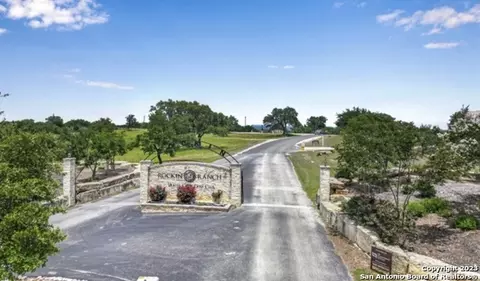 101 David Renfro, Blanco, TX 78606 photo 6