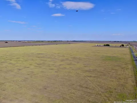 00 County Road 5717, Devine, TX 78016 photo 8