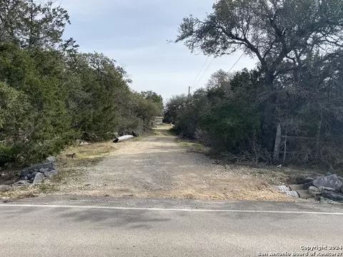 4124 Wegner Rd, New Braunfels, TX 78132