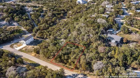 773 Firefly Dr, Canyon Lake, TX 78133