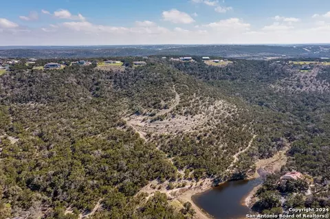 1081 Hillside View Dr, New Braunfels, TX 78132