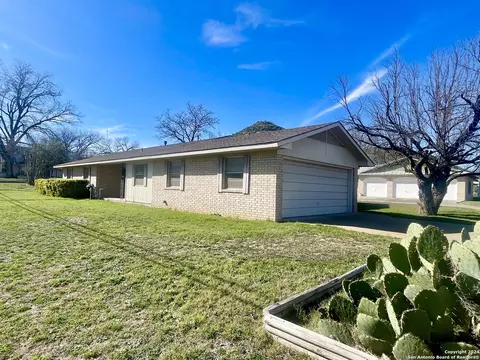Exterior - 1902 College, Junction, TX 76849 photo 2 of 3