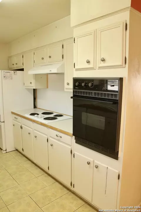 Kitchen - 1902 College, Junction, TX 76849 photo 3 of 4