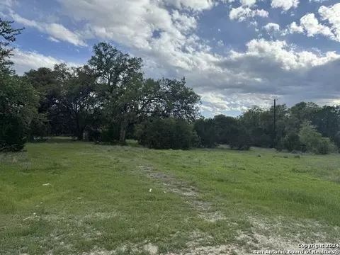 23 Coughran Rd, Boerne, TX 78006