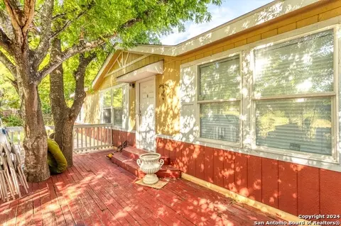 9239 Rhode Dr, Converse, TX 78109 photo 1