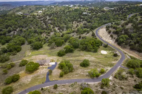 385 N Settlers Way, Comfort, TX 78013