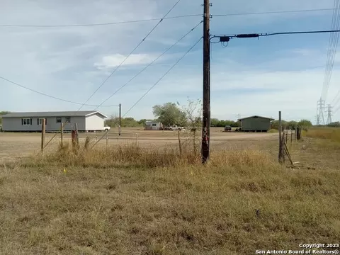 13530 Somerset Rd, Von Ormy, TX 78073 photo 1