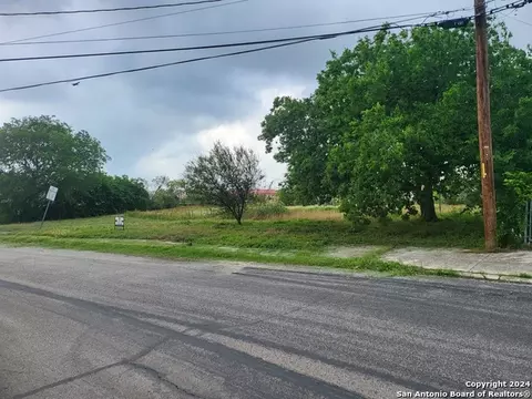 519 Bee St, San Antonio, TX 78208