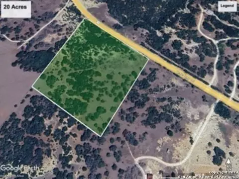 6989 State Highway 16, Bandera, TX 78003