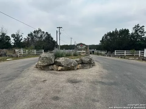 223 Freedom St, Fischer, TX 78623
