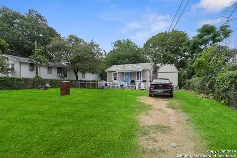 4481 Mansion, Von Ormy, TX 78073 photo 1