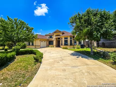 1620 e Garrison St, Eagle Pass, TX 78852 - Movoto