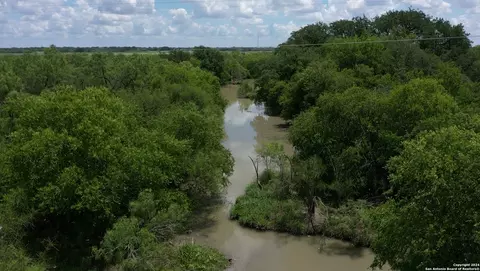 593 Fm 481, Uvalde, TX 78801