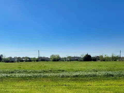 9891 Panther Creek Dr, Iola, TX 77861