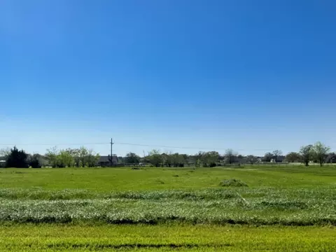 9943 Panther Creek Dr, Iola, TX 77861