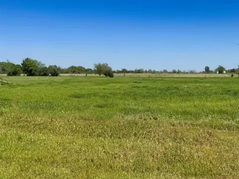 9866 Panther Creek Dr, Iola, TX 77861