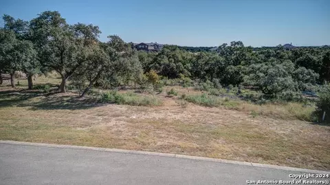 5830 Camp Crk, New Braunfels, TX 78132