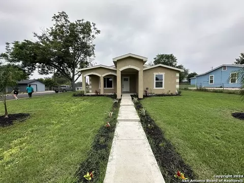 455 Demya Dr, San Antonio, TX 78227