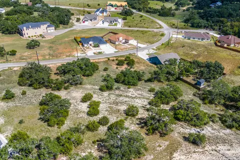 114 Peter Kleid Loop, Blanco, TX 78606 photo 8