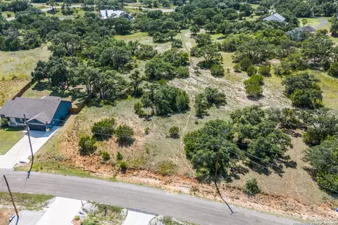 114 Peter Kleid Loop, Blanco, TX 78606 photo 7