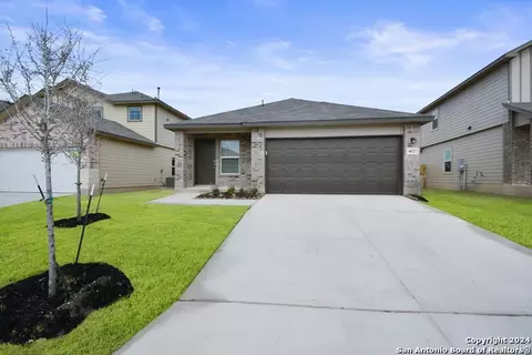 4027 Basil Mdw, Von Ormy, TX 78073 photo 1