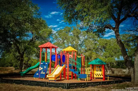272 Restlesswind, Spring Branch, TX 78070 photo 10