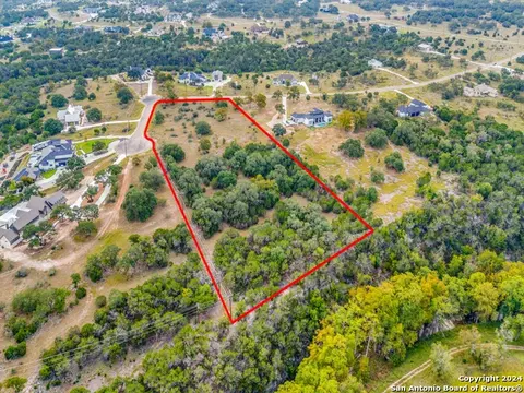 68 Sabinas Ridge Rd, Boerne, TX 78006