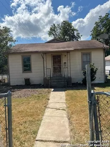 398 Fairview Ave, San Antonio, TX 78223
