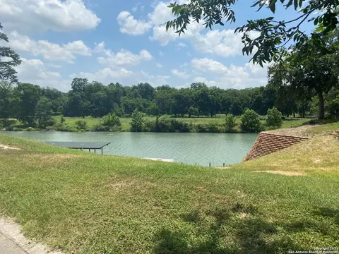 585 591 Vista Del Rio, New Braunfels, TX 78130