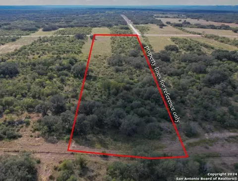 00 Utopia Frst, Dhanis, TX 78850 photo 13
