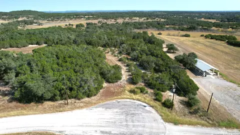 729 Vista Springs Dr, Spring Branch, TX 78070
