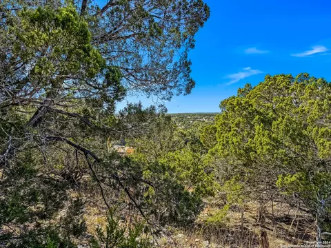 2900 Rocky Ridge Loop, Canyon Lake, TX 78133