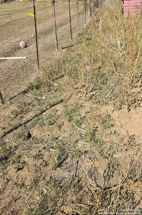 0 County Road 664, Devine, TX 78016 photo 9