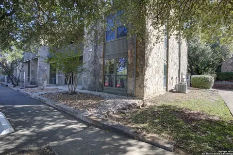 211 T Bar M Dr #211, New Braunfels, TX 78132