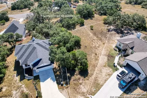 107 Monroe Upton, Blanco, TX 78606 photo 1