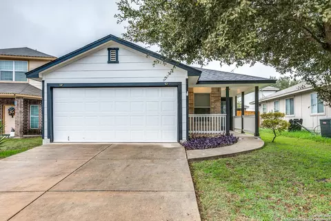 6807 Cougar Clf, San Antonio, TX 78242