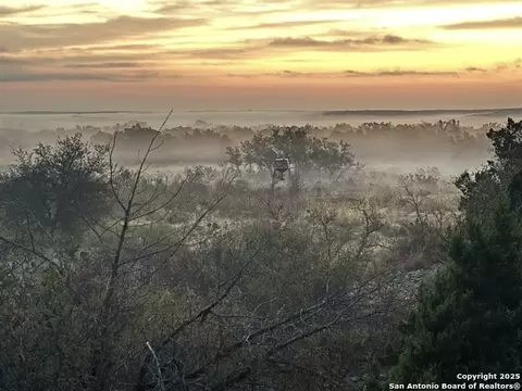 1972 Private Rd 3178, Brackettville, TX 78832