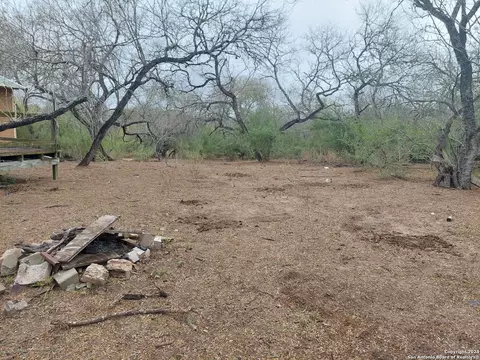 22159 Pr 1080, Mathis, TX 78368 photo 12