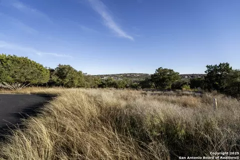154 Double Tree, Canyon Lake, TX 78133