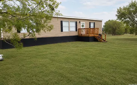 925 Pr 2630-summit Orchard Ln, Moore, TX 78057
