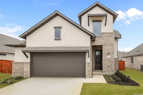 128 Heidi Hl, Castroville, TX 78009